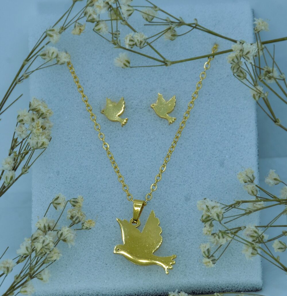 Graceful gold jewellery set featuring a Bird-shaped pendant and matching stud earrings, symbolizing peace and elegance.