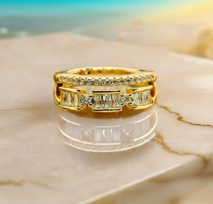 Timeless zircon ring with intricate detailing and radiant sparkle